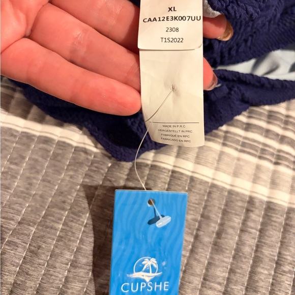 Nwt Cupshe One Piece Strappy back  Swimsuit in Navy Blue Size XL - Picture 7 of 7